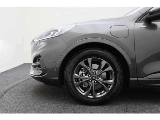 Ford Kuga 2.5 PHEV ST-Line 2021 Hybride Benzine 25