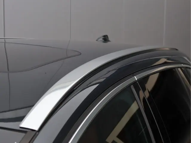 Volvo V60 2.4 D6 AWD Plug-In Hybrid 2015 Hybride Diesel 17