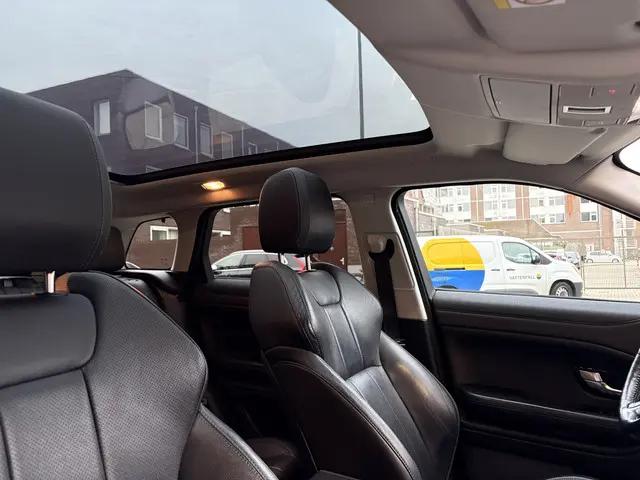 Land Rover Range Rover Evoque 2.0 TD4 HSE 2016 Diesel 13