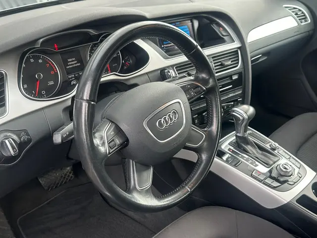 Audi A4 Limousine 1.8 TFSI Advance 2015 Benzine 7