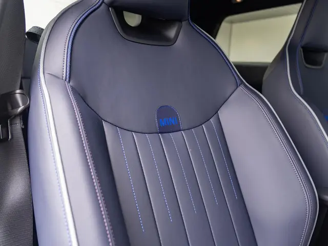 MINI Electric 3-deurs SE 2025 Elektrisch 11