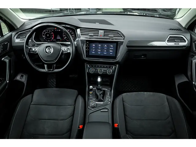 Volkswagen Tiguan 2.0 TSI 4Motion Highline 2018 Benzine 10