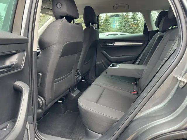 Škoda Karoq 1.5 TSI DSG ACT Ambition 2024 Benzine 7