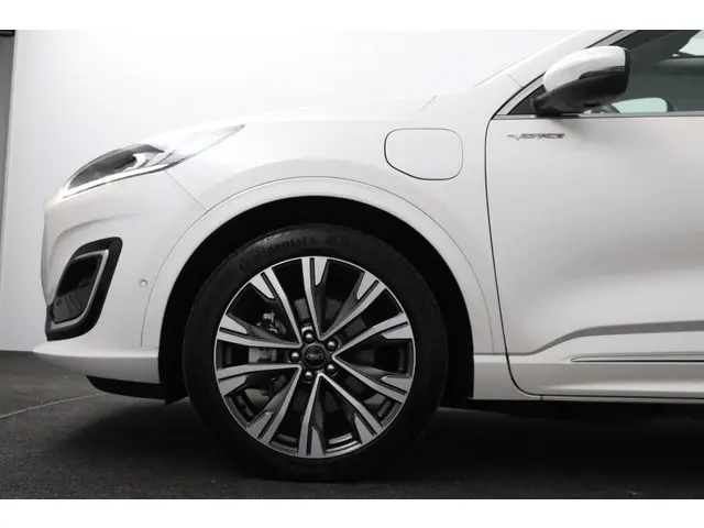 Ford Kuga 2.5 PHEV 225 Vignale 2021 Hybride Benzine 33