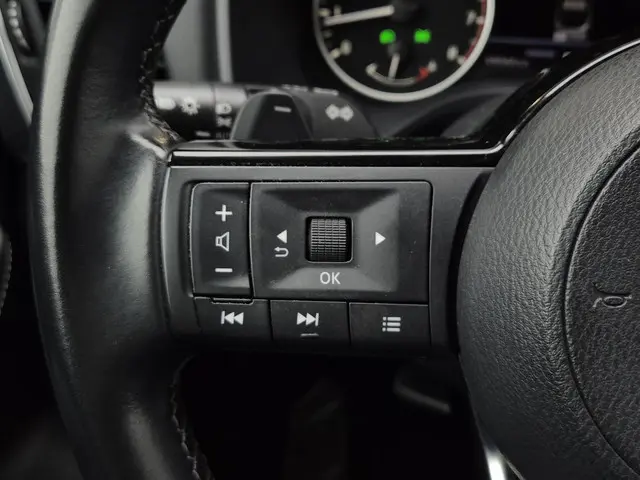 Nissan QASHQAI 1.3 MHEV Xtronic N-Style 2022 Benzine 21