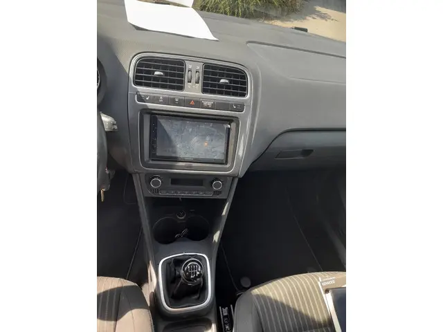 Volkswagen Polo 1.2 TSI Comfortline 2013 Benzine 2