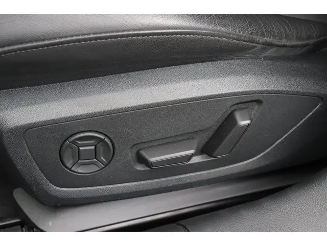 Audi A6 Avant 55 TFSI Quattro S edition 2022 Benzine 30