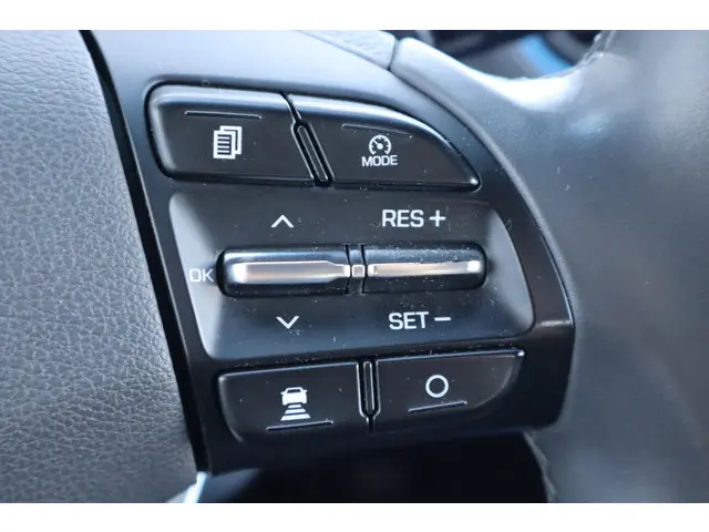 Hyundai IONIQ 1.6 GDi Comfort 2017 Hybride Benzine 25