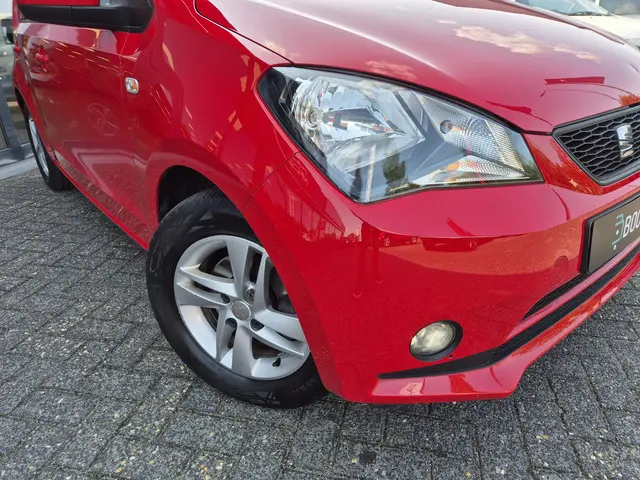 SEAT Mii 1.0 Style Intense 2019 Benzine 22