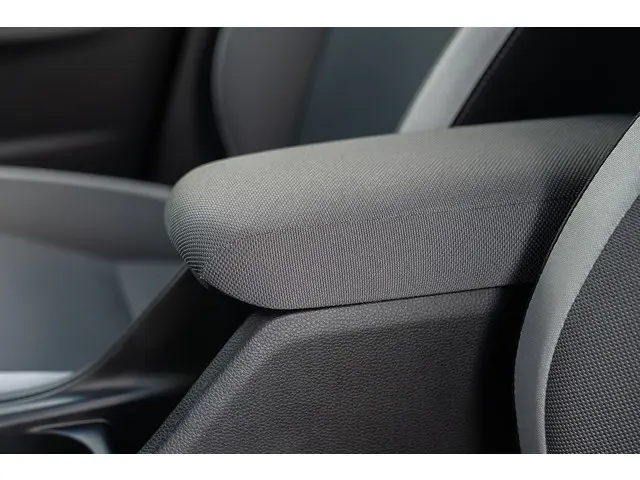Honda Jazz 1.5i e:HEV CROSSTAR 2022 Hybride Benzine 31