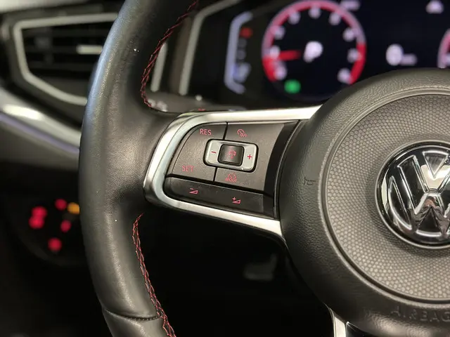 Volkswagen Polo 2.0 TSI GTI 2018 Benzine 11