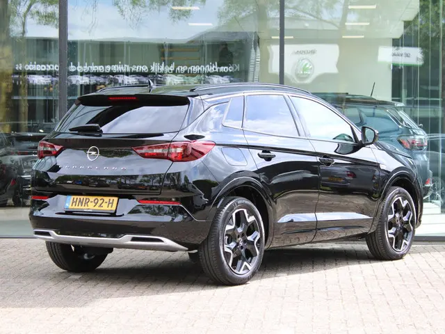 Opel Grandland 1.2 Turbo Ultimate 2024 Benzine 6