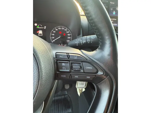 Toyota Yaris 1.5 Hybrid Active 2021 Hybride Benzine 11