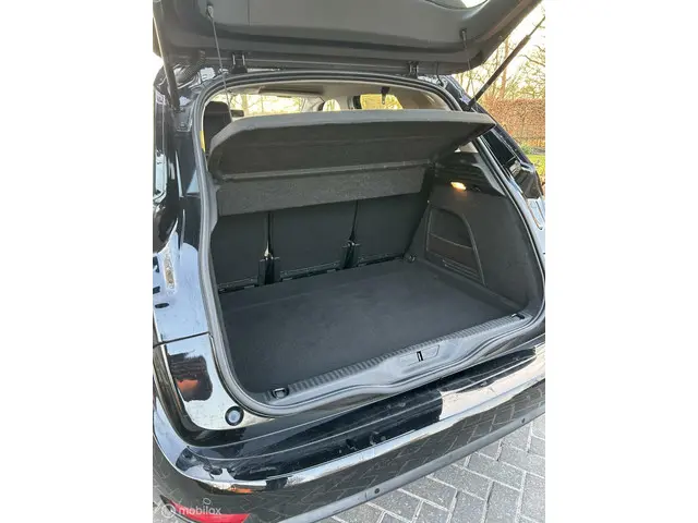 Citroën C4 Picasso 1.2 PureTech Intensive 2016 Benzine 10