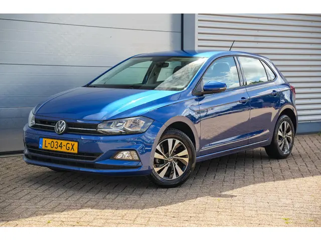 Volkswagen Polo 1.0 TSI Comfortline 2021 Benzine 26