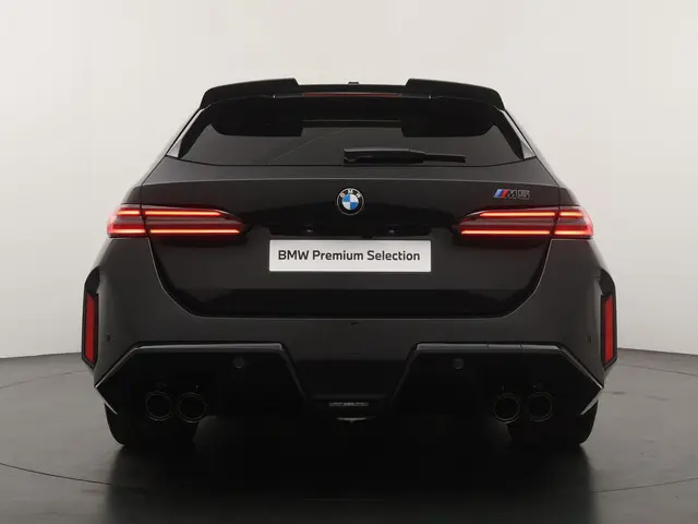BMW M5 5-serie Touring 2025 Hybride Benzine 10