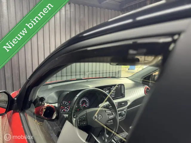 Hyundai i10 1.0 Premium 2020 Benzine 28