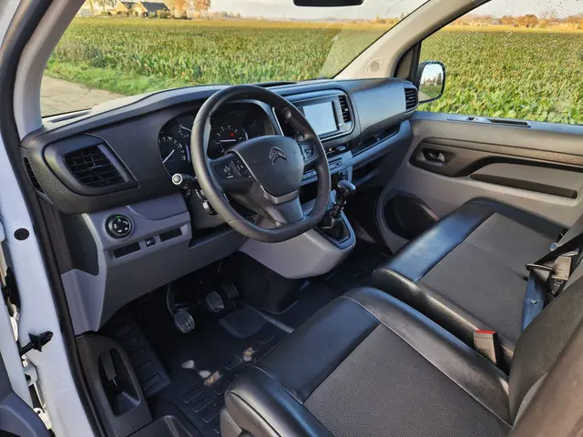 Citroën Jumpy 2.0 BlueHDI 120 M Club L2 H1 2021 Diesel 20