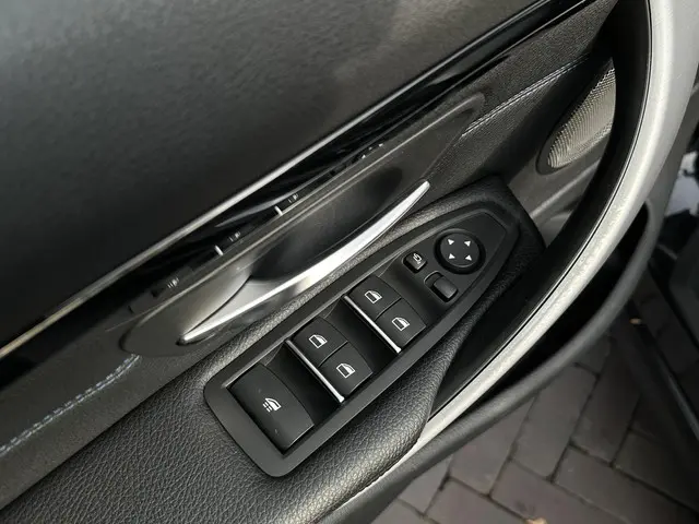 BMW 4 Serie Cabrio 430i High Executive 2020 Benzine 16