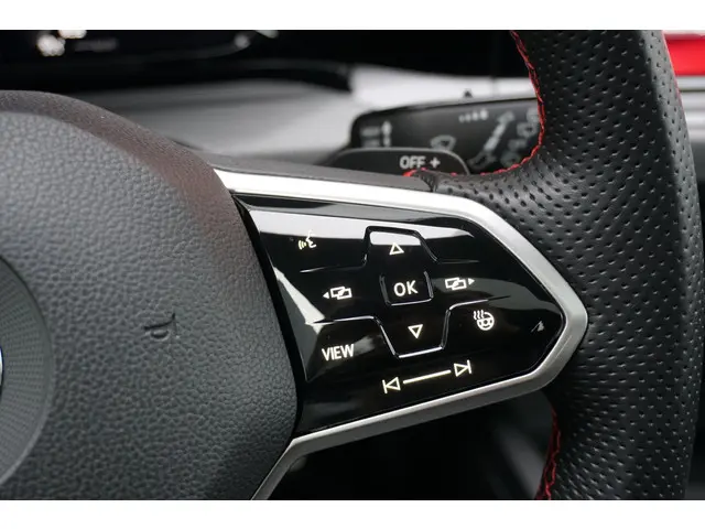 Volkswagen Golf 2.0 TSI GTI Clubsport 2021 Benzine 36