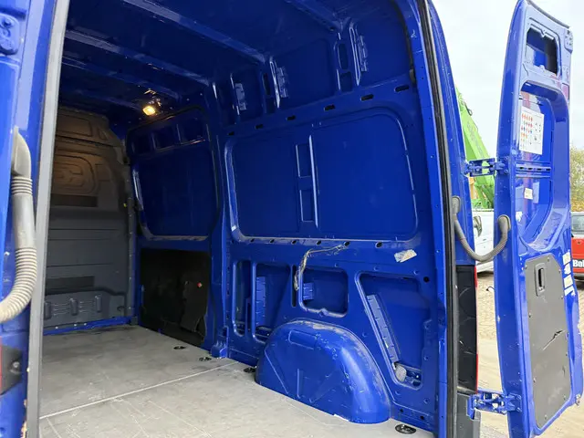 Mercedes-Benz Sprinter 311 2.2 CDI 2020 Diesel 16