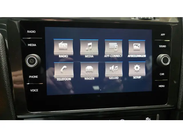 Volkswagen Golf 1.0 TSI Virtual Cockpit 2017 Benzine 17