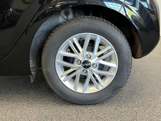 Kia Picanto 1.0 DPi DynamicLine 2023 Benzine 25