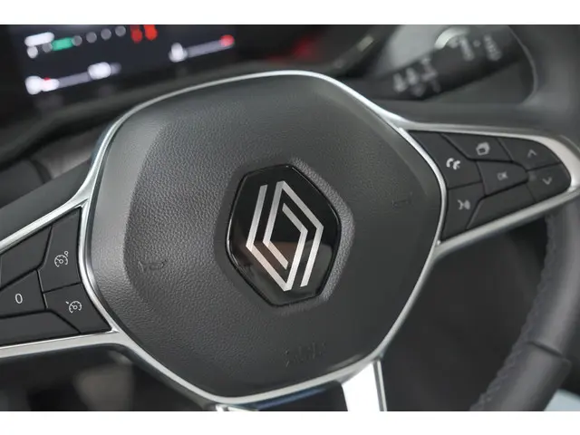 Renault Clio TCe 90 Evolution 2024 Benzine 39