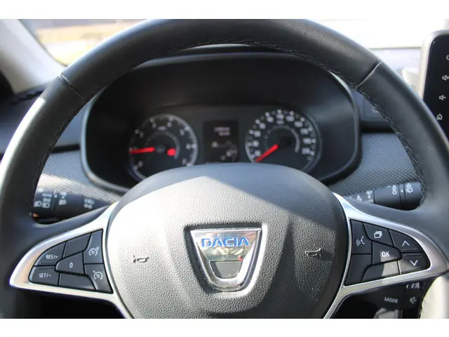 Dacia Sandero TCe 90 Expression 2023 Benzine 10