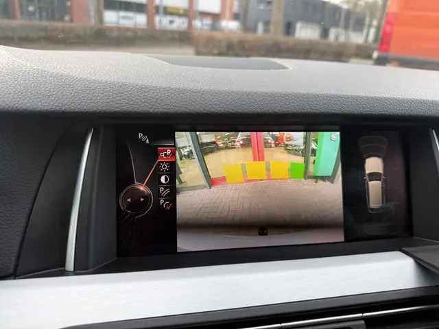 BMW 5 Serie Touring 520i High Executive 2016 Benzine 23