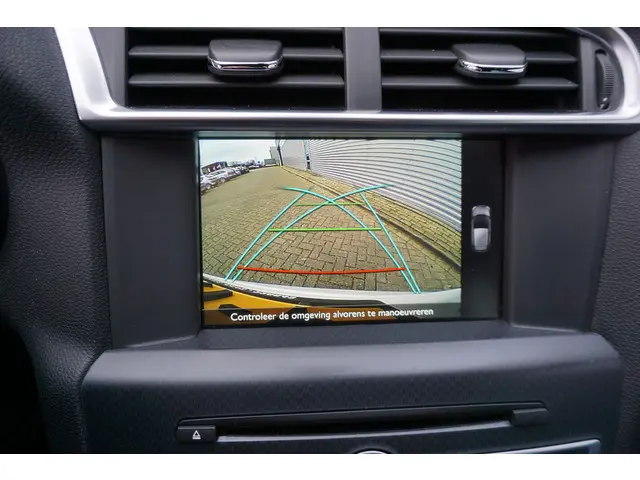 DS DS 4 CROSSBACK 1.2 PureTech So Chic 2015 Benzine 14