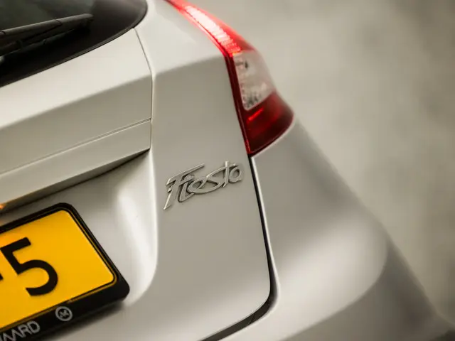 Ford Fiesta 1.4 Titanium 2012 Benzine 23