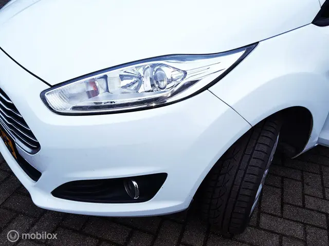 Ford Fiesta 1.25 / 145129 KM. AIRCO 2015 Benzine 8