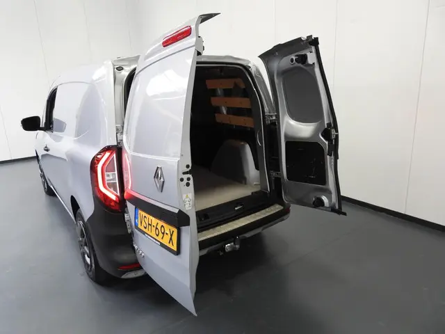 Renault Kangoo 1.5 Blue dCi 75 Comfort L1 2022 Diesel 24