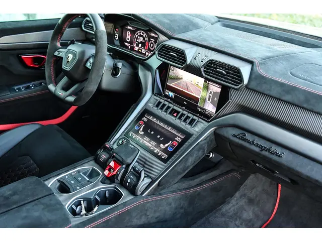 Lamborghini Urus 4.0 V8 Performante 2024 Benzine 7