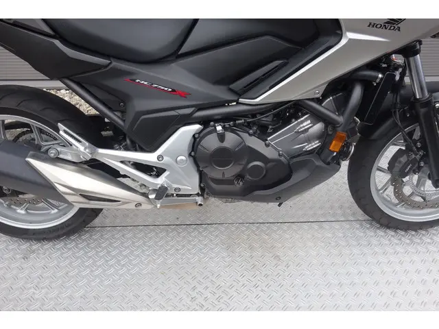 Honda NC 750 X ABS 2016 Benzine 9