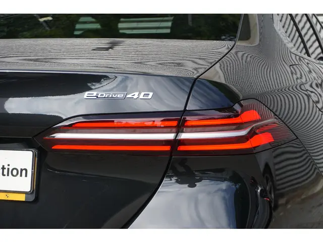 BMW i5 Sedan eDrive40 2025 Elektrisch 26