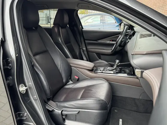 Mazda CX-30 2.0 E-SKYACTIV M HYBRID LUXURY 2020 Benzine 10