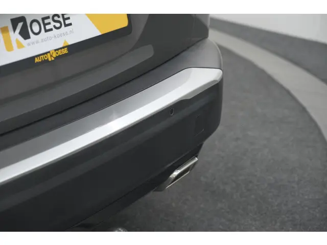 Peugeot 2008 PureTech 130 EAT8 Allure Pack 2021 Benzine 23