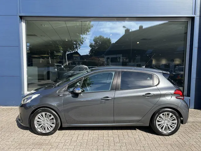 Peugeot 208 1.2 82 PK Allure 2016 Benzine 29
