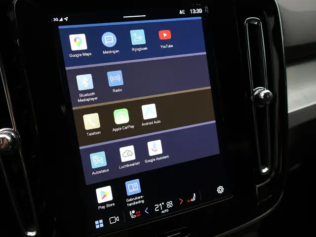 Volvo XC40 2.0 B4 Plus Dark 2024 Benzine 13