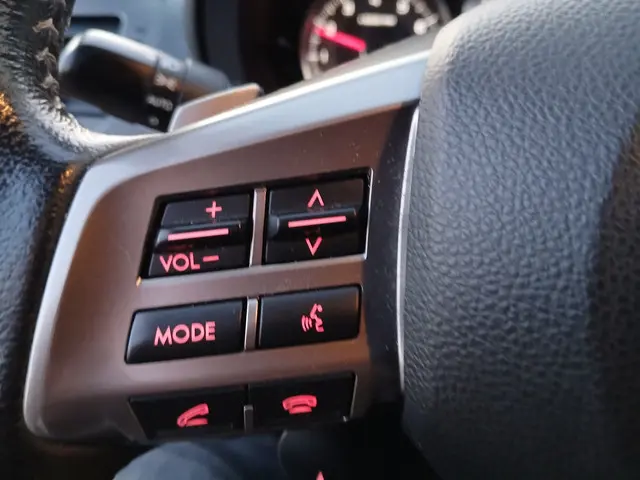 Subaru Forester 2.0 Executive 2013 Benzine 14