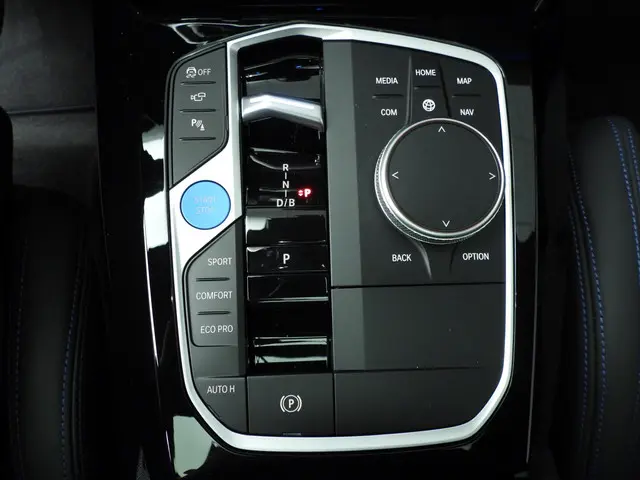 BMW iX3 High Executive Edition 80 kWh 2025 Elektrisch 19