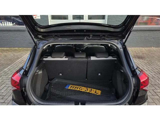 Hyundai i20 1.4i Yes! 2016 Benzine 23