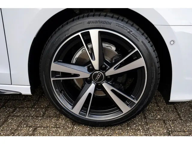 Audi A3 Limousine 35 TFSI 3x S-Line 150PK 2023 Benzine 8