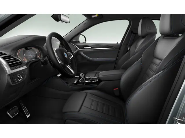 BMW X4 xDrive20i 2025 Benzine 4
