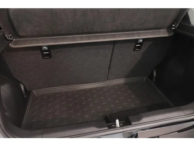 Suzuki Swift 1.0 Stijl Smart Hybrid 2018 Benzine 9