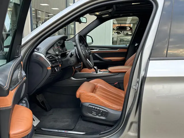 BMW X5 M 575pk 2015 Benzine 57