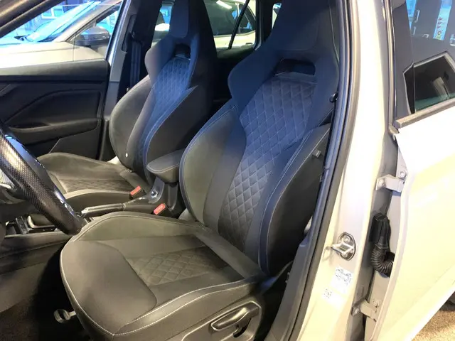 Škoda Kamiq 1.0 TSI Sport Business 2020 Benzine 11