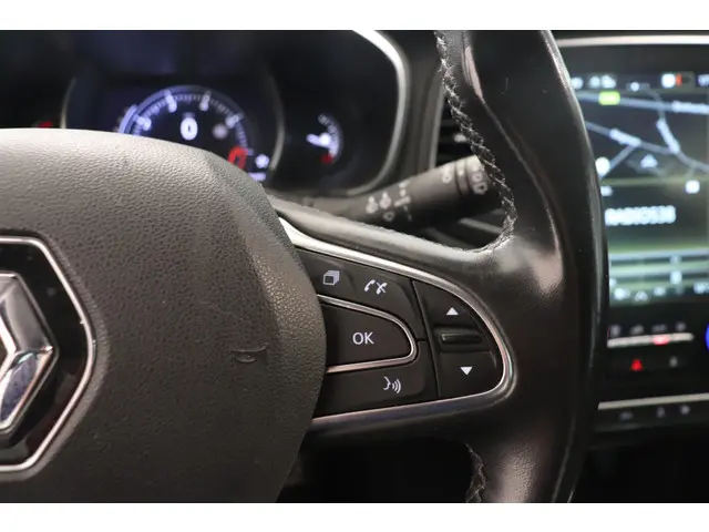 Renault Mégane 1.3 TCe Bose 2019 Benzine 24